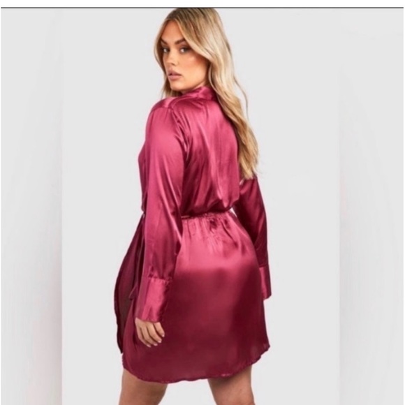 PLUS WRAP SILK DRESS & RHINESTONE EARRINGS BUNDLE - Picture 4 of 6